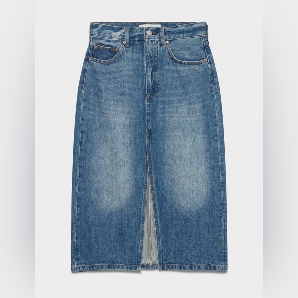 Aritzia Denim Forum The '90s Halle Denim Skirt